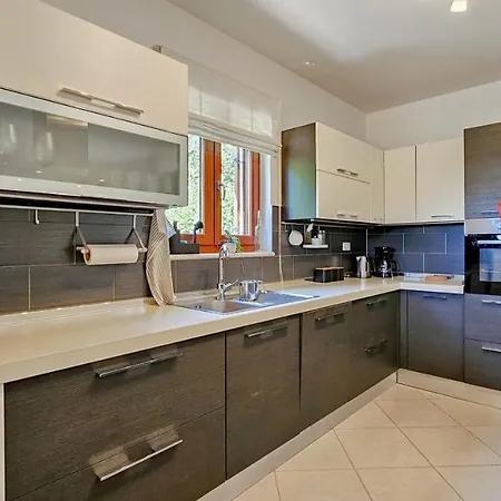 Casa Dora Bužinija