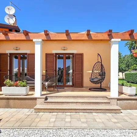 Villa Casa Dora Bužinija