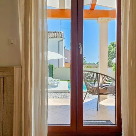 Villa Casa Dora Bužinija