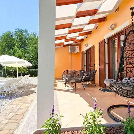 Villa Casa Dora *