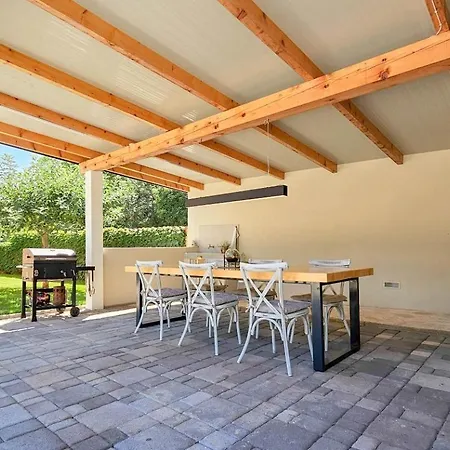 Casa Dora *