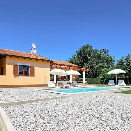 Casa Dora Villa *
