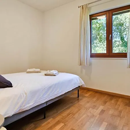 Casa Dora Buzinija